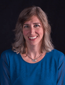 Kirsten Stoebenau
