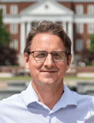 Kenneth Leonard